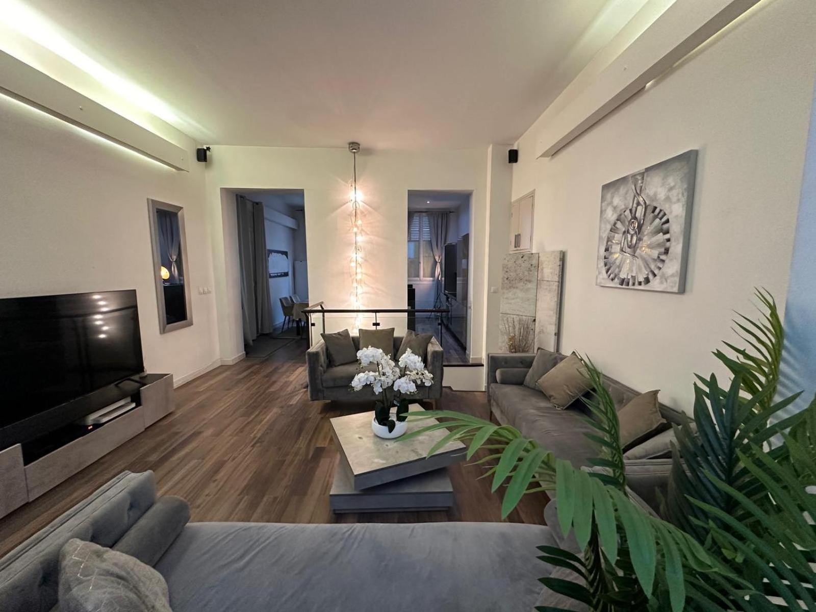 Les Champs Elysees-125M2 Modern And Spacious 파리 외부 사진